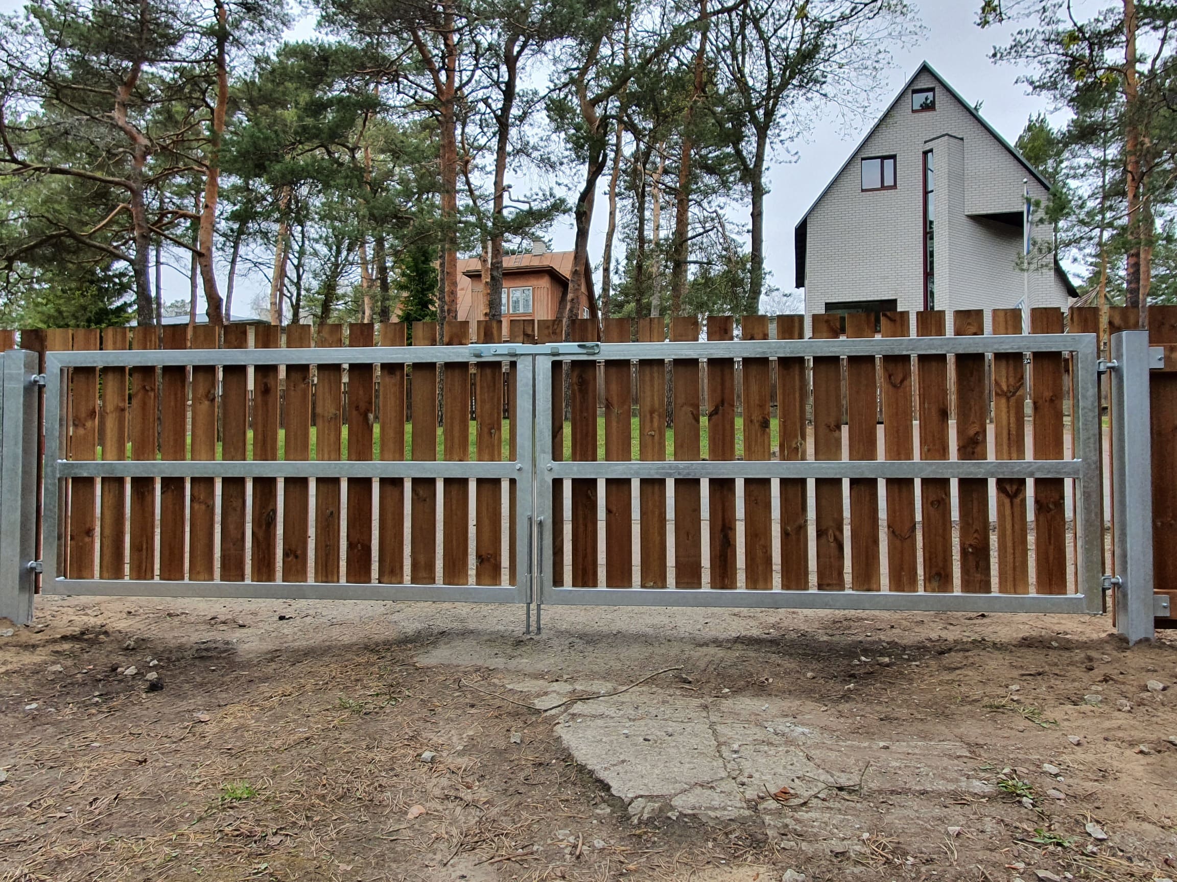Tiibvärav (tühi karkass) - Image 6